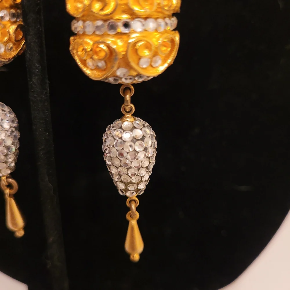 Art Deco Dangle Earrings - Picture 3 of 7